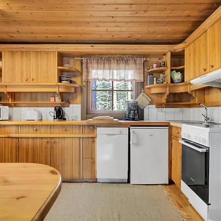 Villa Laavu 15 Original Log With Sauna Pyhatunturi